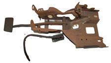 Fußhebelwerk mit Bremspedal